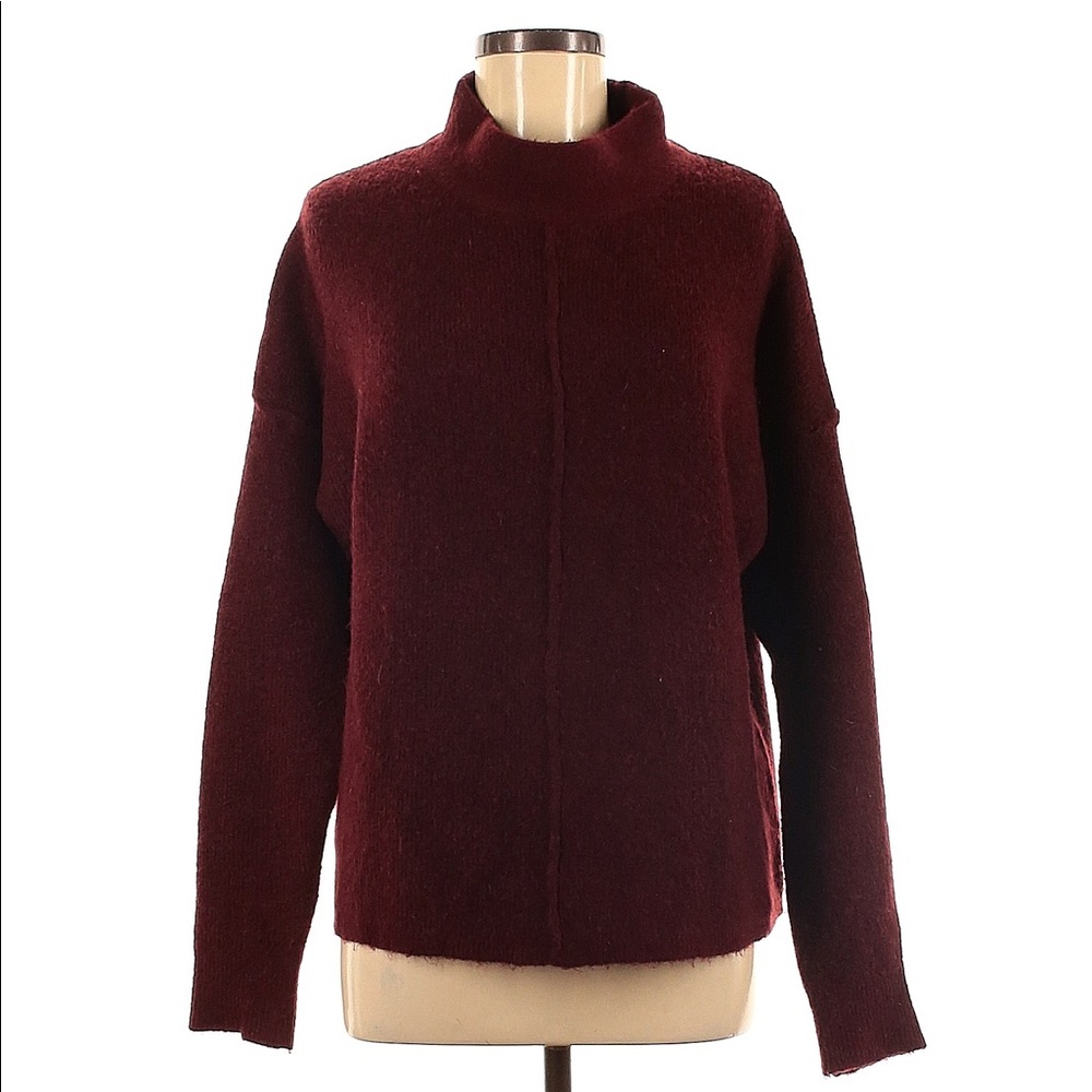 Universal Thread Burgundy Sweater - Size M NWT